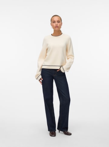 Vero Moda Pullover in Creme