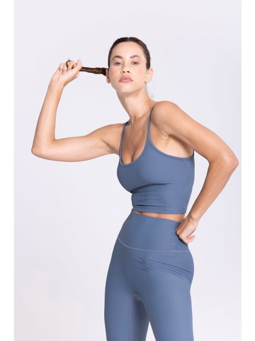 Onamaste Trainingstop in Blau