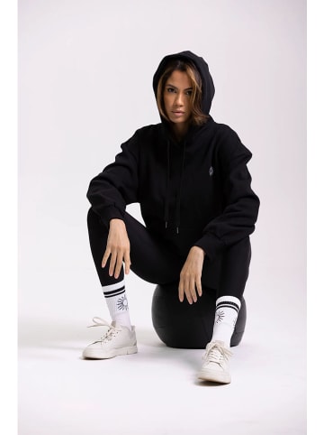 Onamaste Hoodie "Tara" in Schwarz