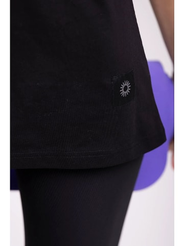 Onamaste Trainingsshirt in Schwarz