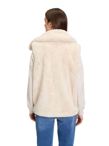 CARTOON Teddyweste in Beige