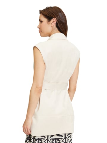 CARTOON Weste in Creme