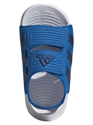 adidas Sandały "Altaswim 2.0" w kolorze niebieskim