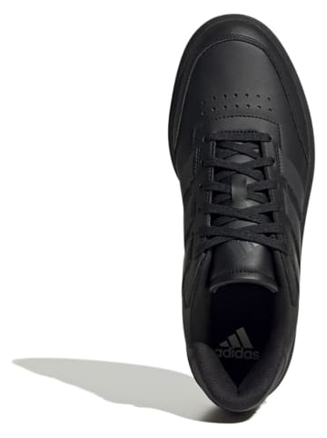 adidas Sneakers "Courtblock" in Schwarz
