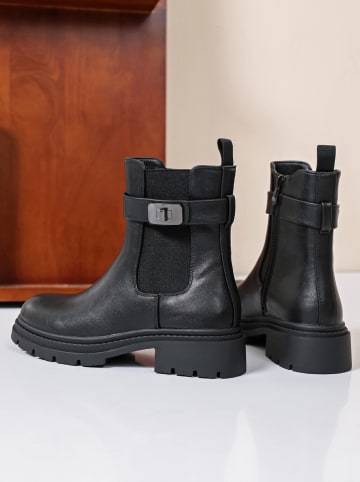 Sixth Sens Boots in Schwarz