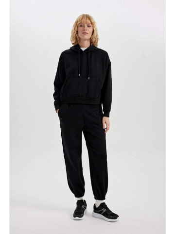 DeFacto Hoodie in Schwarz