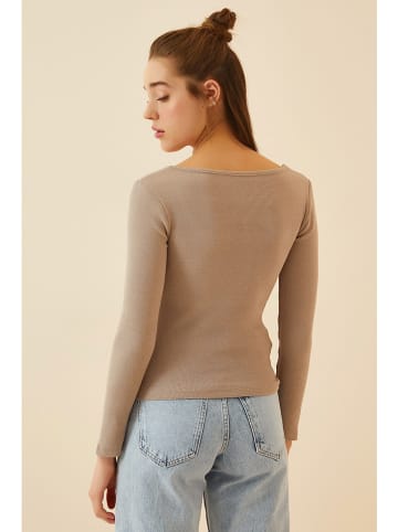 Happiness Istanbul Longsleeve in Beige