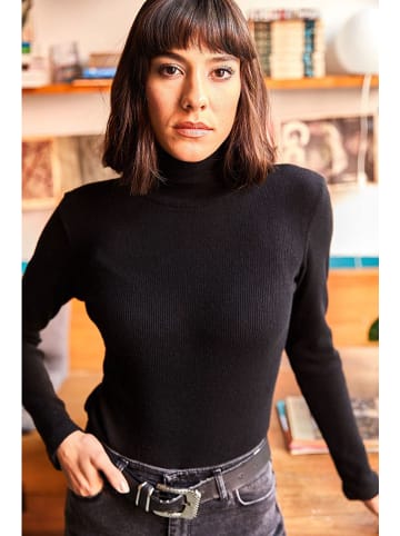 Olalook Pullover in Schwarz