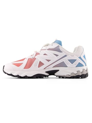 New Balance Buty "610" w kolorze białym ze wzorem do biegania