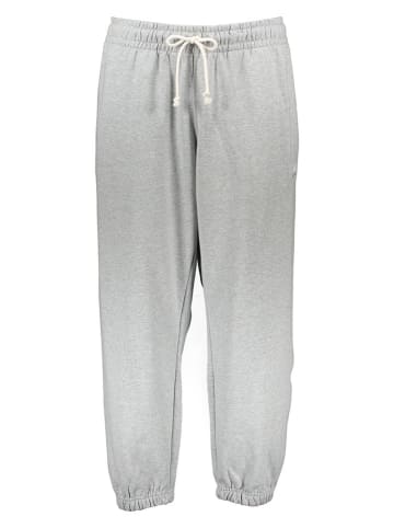 New Balance Spodnie dresowe "Athletics Remastered" w kolorze szarym