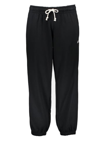 New Balance Sweatbroek "Athletics Remastered" zwart