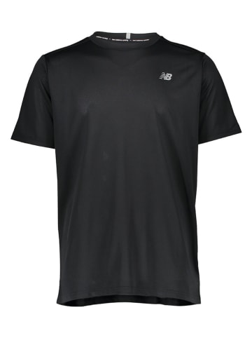 New Balance Laufshirt "Core Run" in Schwarz