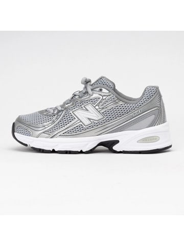 New Balance Sneakersy "740" w kolorze srebrnym