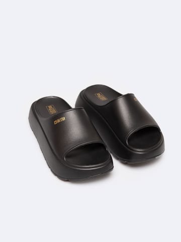 BIG STAR Klapki w kolorze czarnym