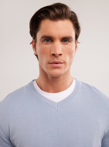 BIG STAR Sweter w kolorze błękitnym