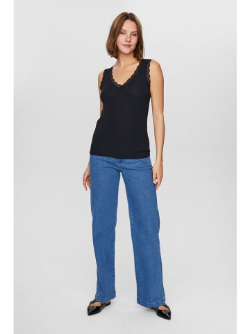 NÜMPH Top w kolorze czarnym