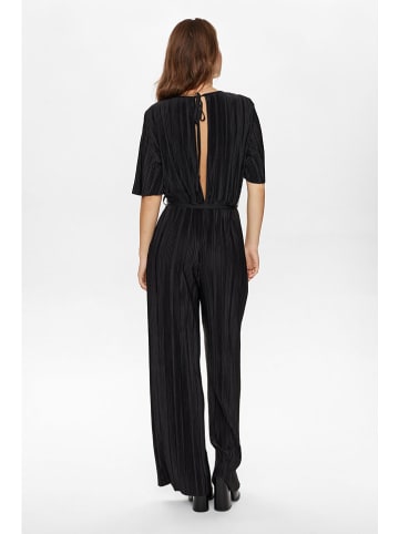 NÜMPH Jumpsuit "Cassy" zwart