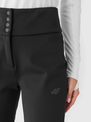 4F Spodnie funkcyjne w kolorze czarnym