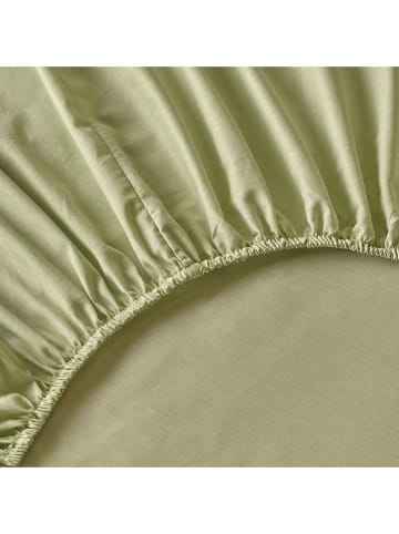 BELLA MAISON Satynowe prześcieradło "Basic" w kolorze jasnozielonym na gumce