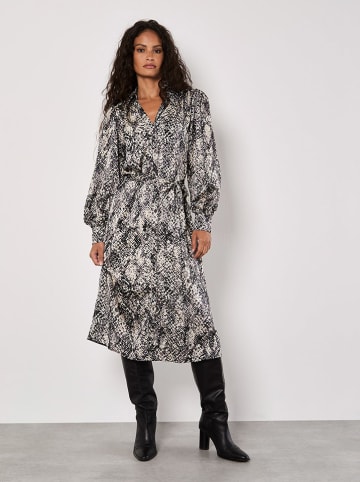 Apricot Kleid in Schwarz/ Weiß