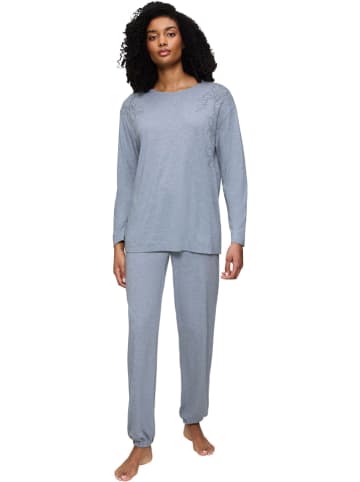 Triumph Pyjama in Hellblau