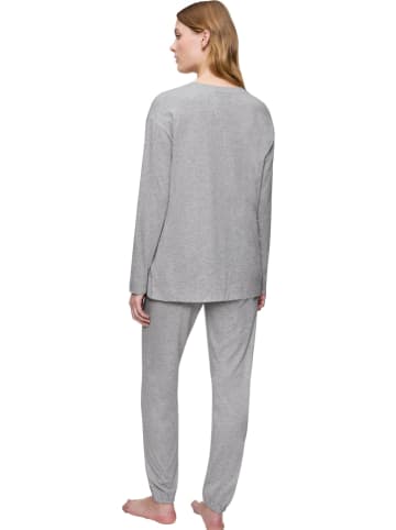 Triumph Piżama w kolorze szarym