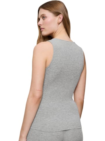 Triumph Wolltop in Grau