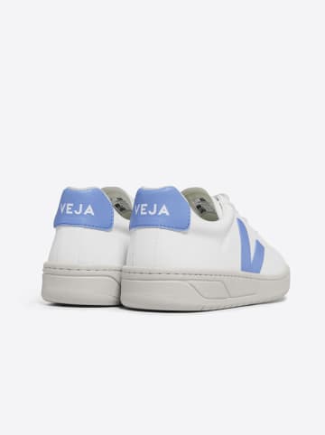 Veja Sneakers "Urca" wit/lichtblauw