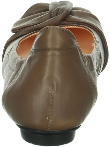 Think! Skórzane baleriny "Balla" w kolorze khaki