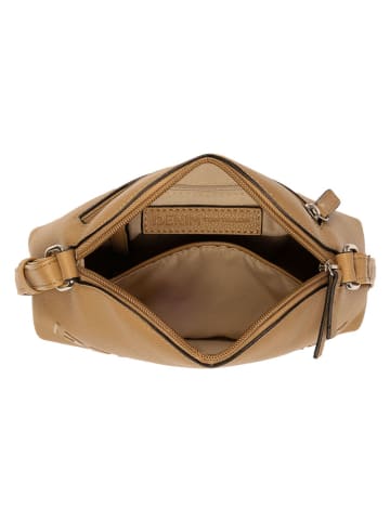 Tom Tailor Umhängetasche "Zephyra" in Hellbraun - (B)22 x (H)15 x (T)7,5 cm