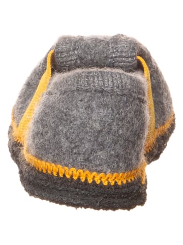 lamino Kapcie "Truck" w kolorze szarym