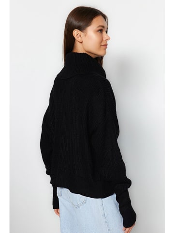 trendyol Cardigan in Schwarz