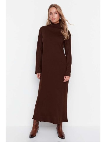 trendyol Kleid in Braun