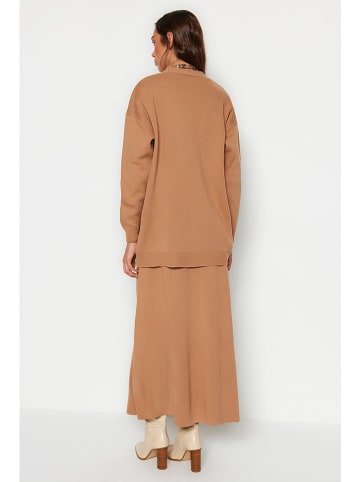 trendyol 2-delige outfit lichtbruin