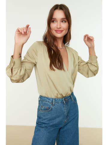 trendyol Body in Oliv