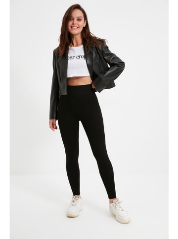 trendyol Legginsy w kolorze czarnym