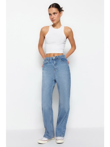 trendyol Dżinsy - Comfort fit - w kolorze niebieskim