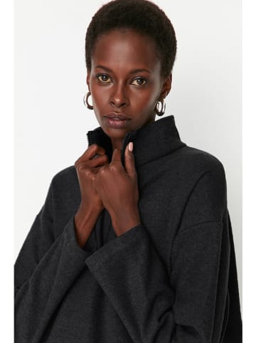 trendyol Sweatshirt in Anthrazit