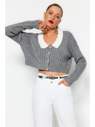 trendyol Cardigan in Grau