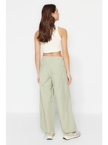 trendyol Broek lichtgroen