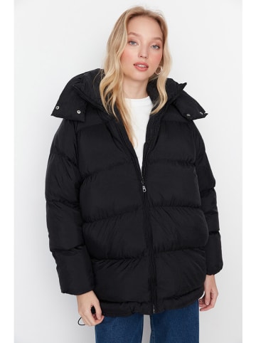 trendyol Kurtka zimowa w kolorze czarnym