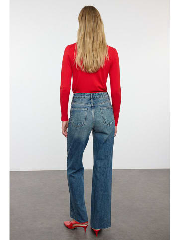 trendyol Dżinsy - Comfort fit - w kolorze błękitnym