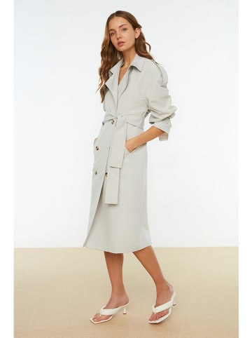 trendyol Trenchcoat in Hellgrau
