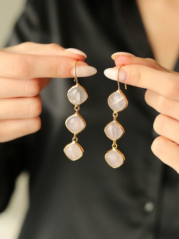 Pierres de Jade Vergold. Ohrhänger mit Edelsteinen