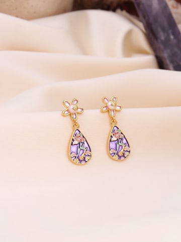 Pierres de Jade Vergold. Ohrstecker mit Perlen