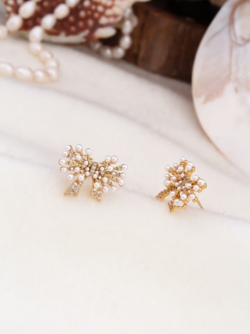 Pierres de Jade Vergulde oorstekers met parels en edelstenen