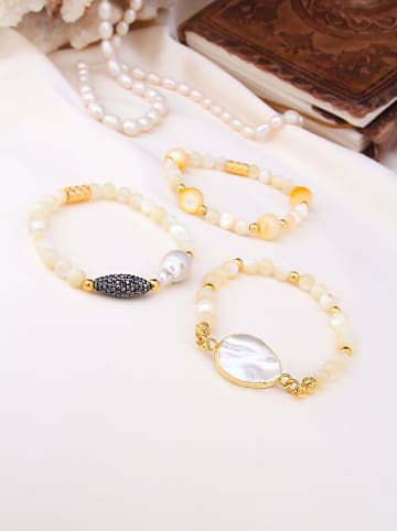 Pierres de Jade 3-delige set: vergulde armbanden met parels en edelstenen