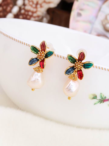 Pierres de Jade Vergold. Ohrstecker mit Perlen