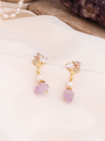 Pierres de Jade Vergold. Ohrstecker mit Perlen und Edelsteinen