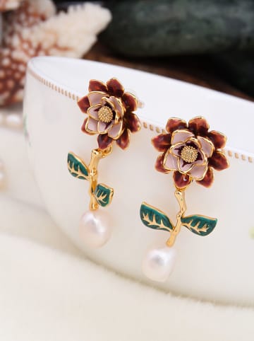 Pierres de Jade Vergulde oorstekers met parels